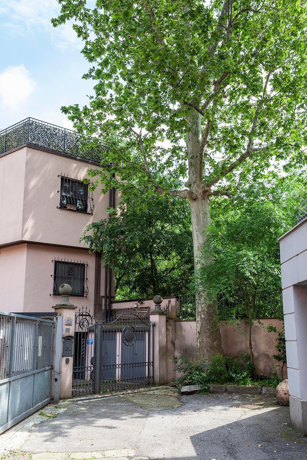 Duplex Luminoso In Zona Residenziale Apartamento Milão Exterior foto